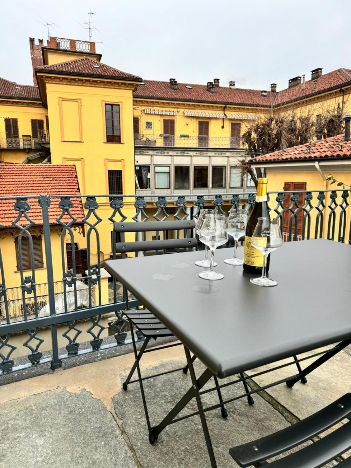 Apartmán Le Tre Ca', Ca' Cecilia, Ca' Nina, Ca' Vittoria Asti Exteriér fotografie
