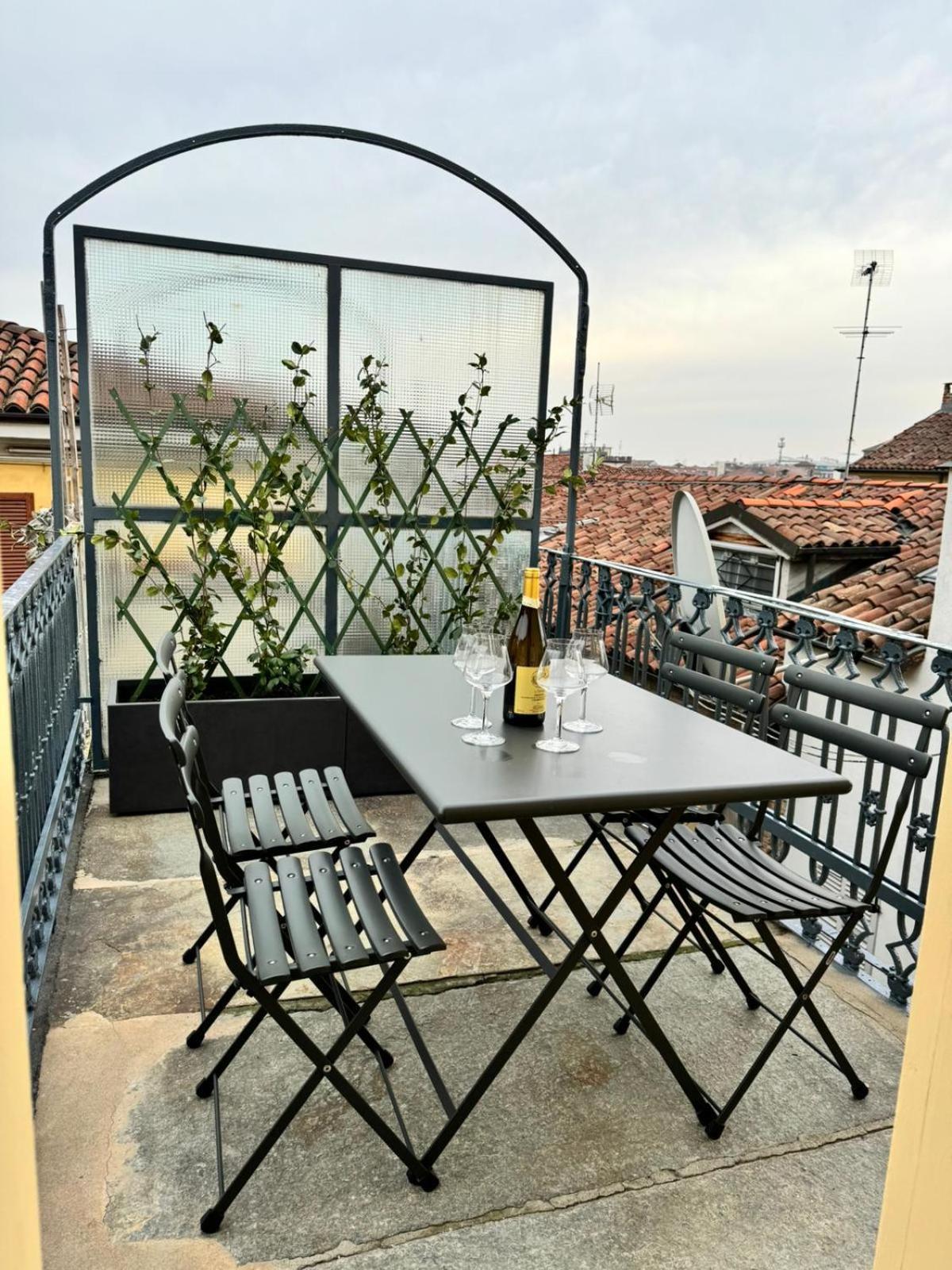 Apartmán Le Tre Ca', Ca' Cecilia, Ca' Nina, Ca' Vittoria Asti Exteriér fotografie