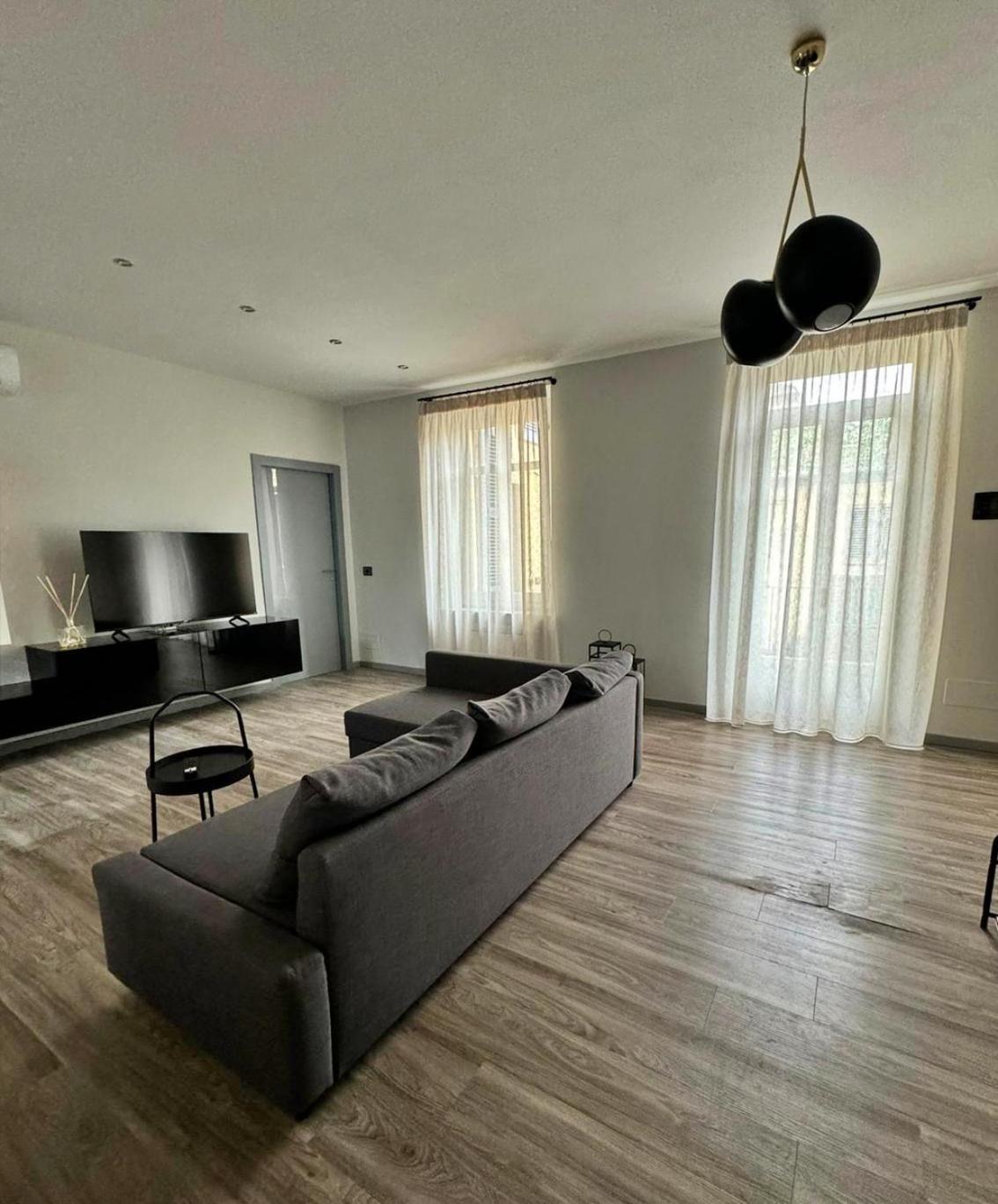Apartmán Le Tre Ca', Ca' Cecilia, Ca' Nina, Ca' Vittoria Asti Exteriér fotografie